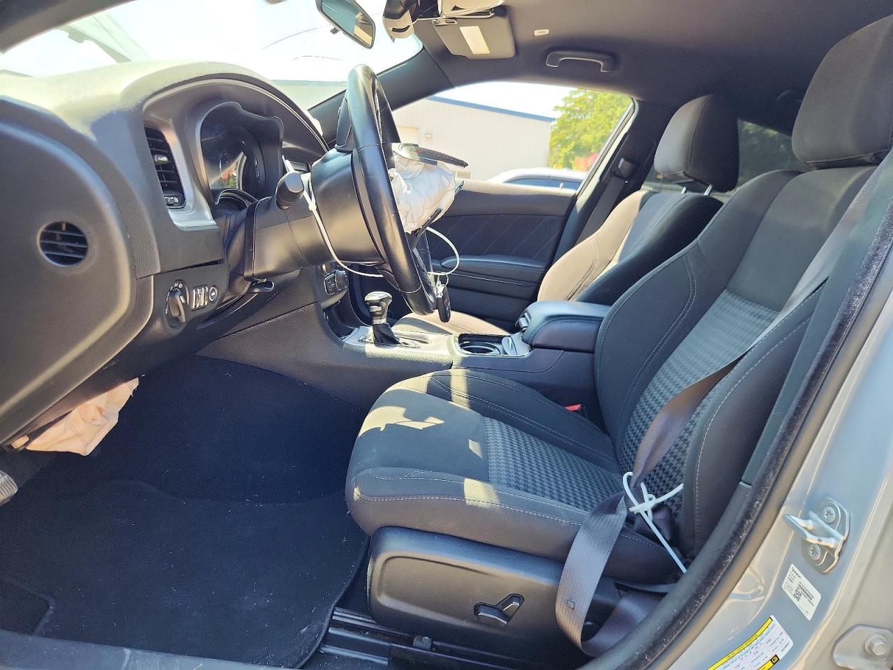 2022 Dodge Charger Sxt - zdjęcie 7