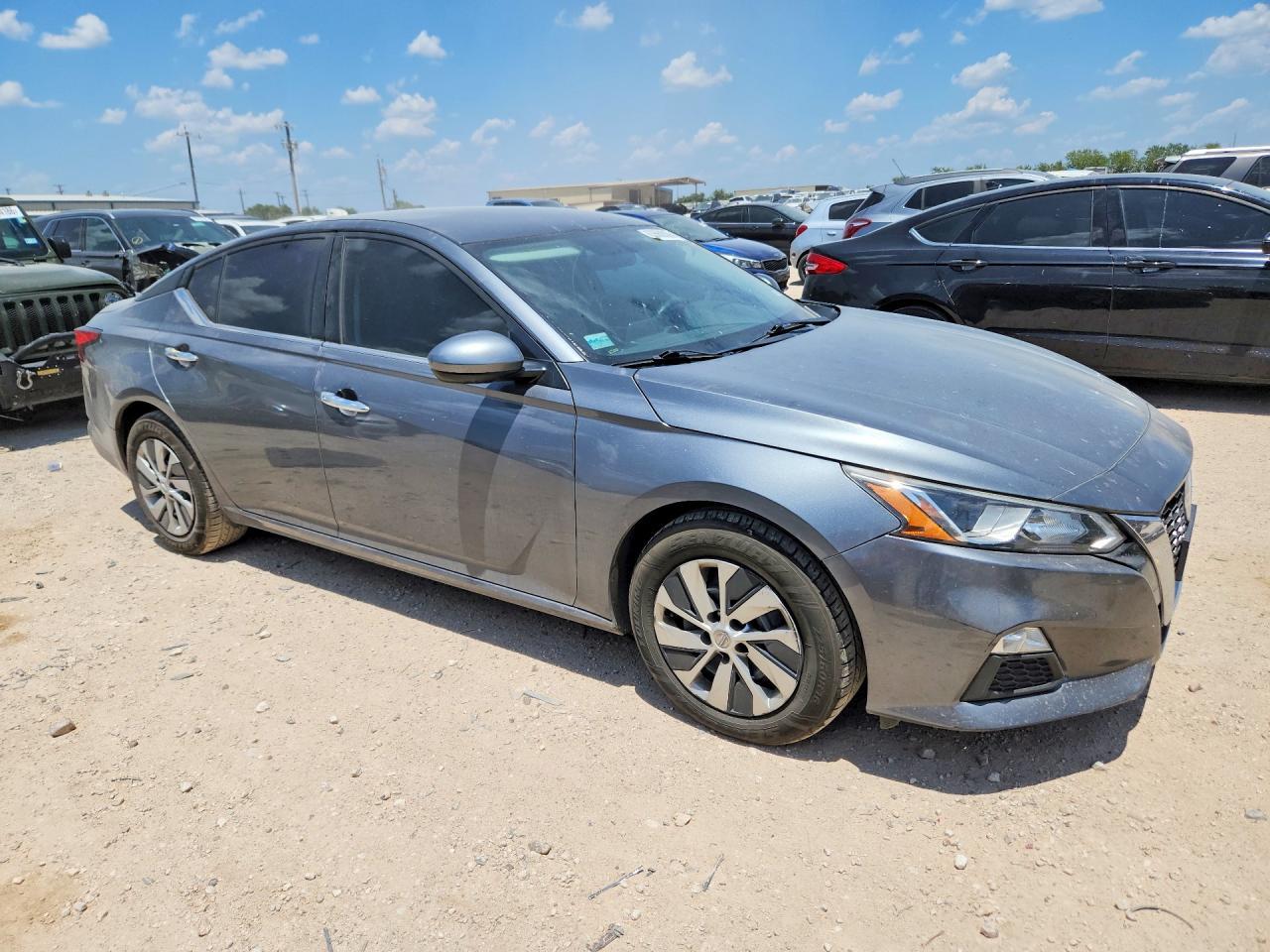 2019 Nissan Altima S - zdjęcie 4