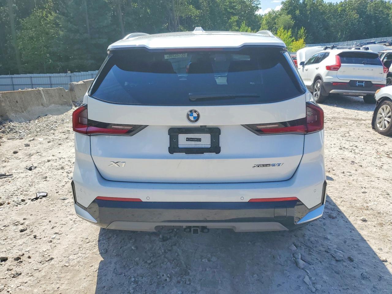2023 BMW X1 xDrive28I - zdjęcie 6
