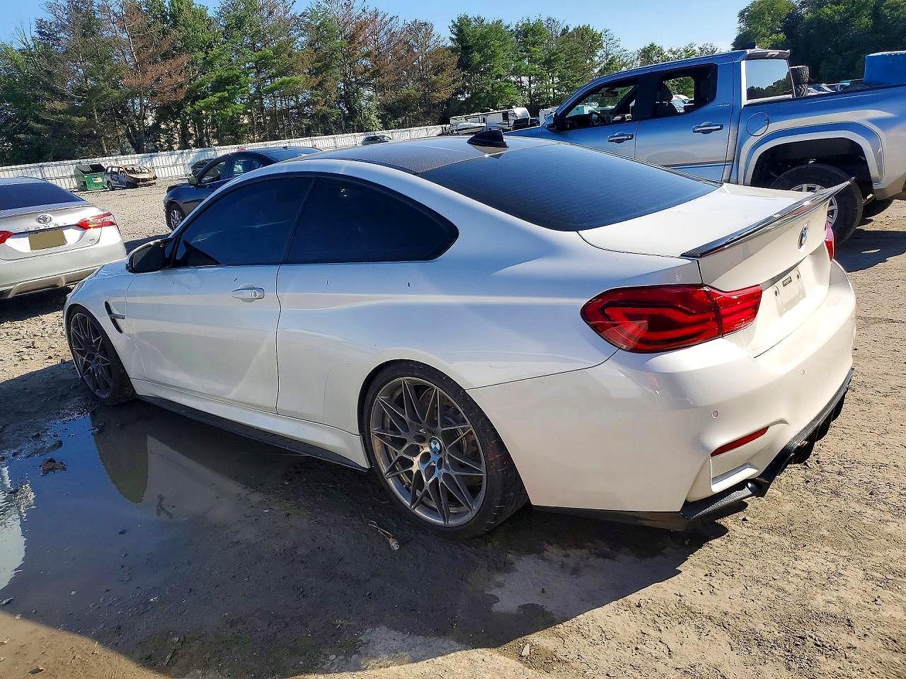 2018 BMW M4 - zdjęcie 2
