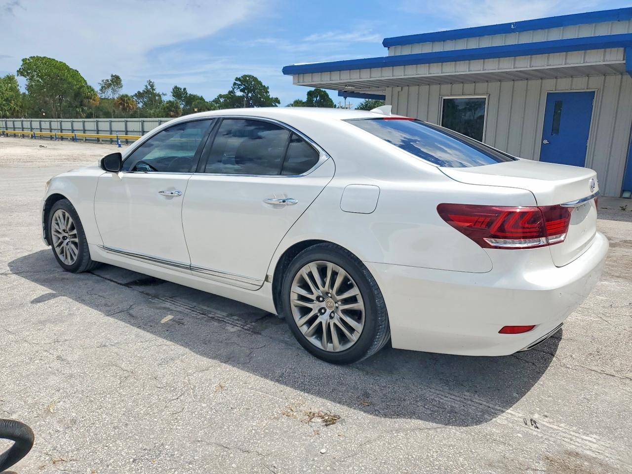 2016 Lexus Ls 460 - zdjęcie 2