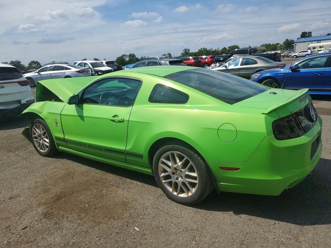 2014 Ford Mustang - zdjęcie 2