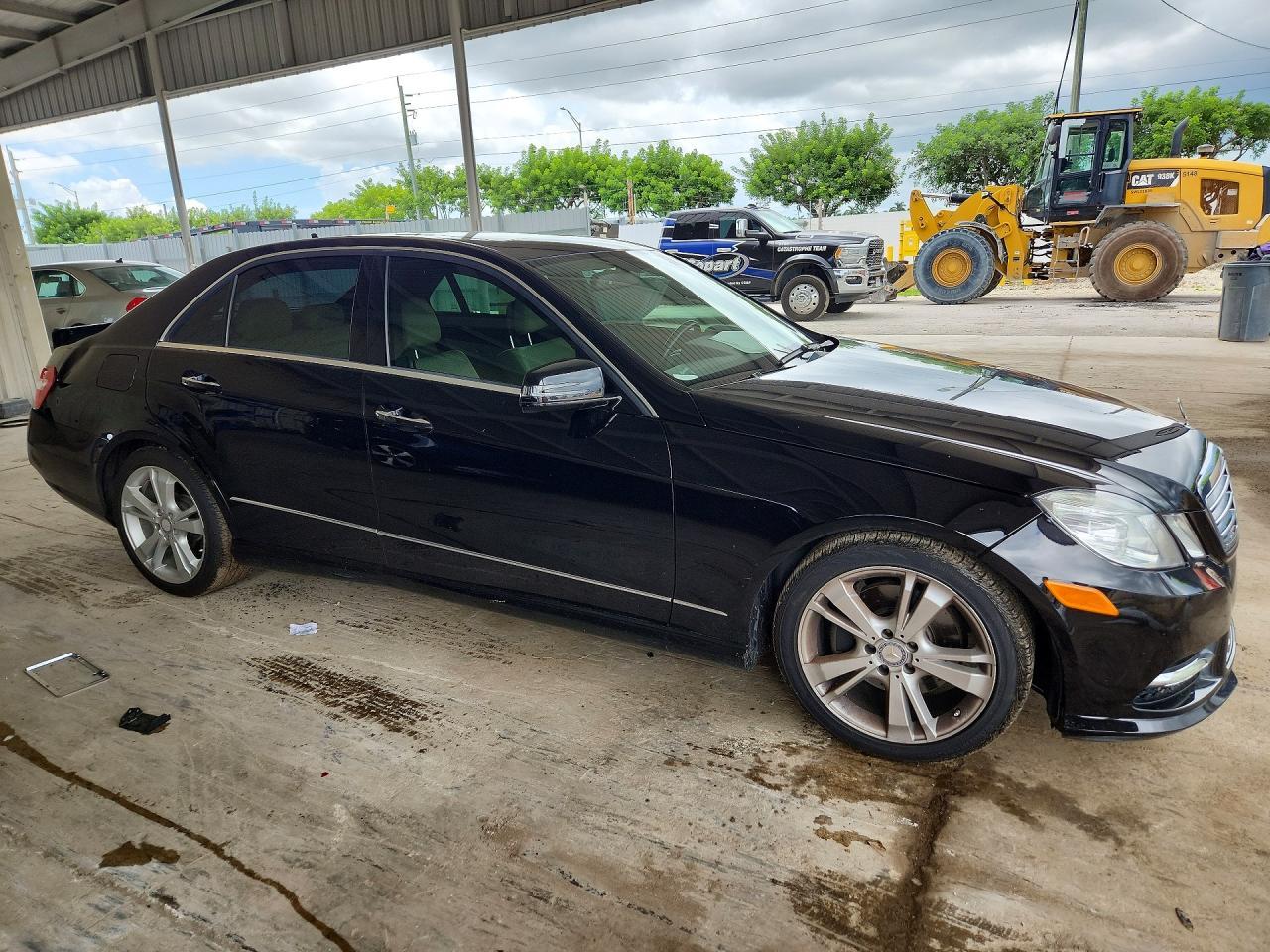 2013 Mercedes-Benz E 350 - zdjęcie 4