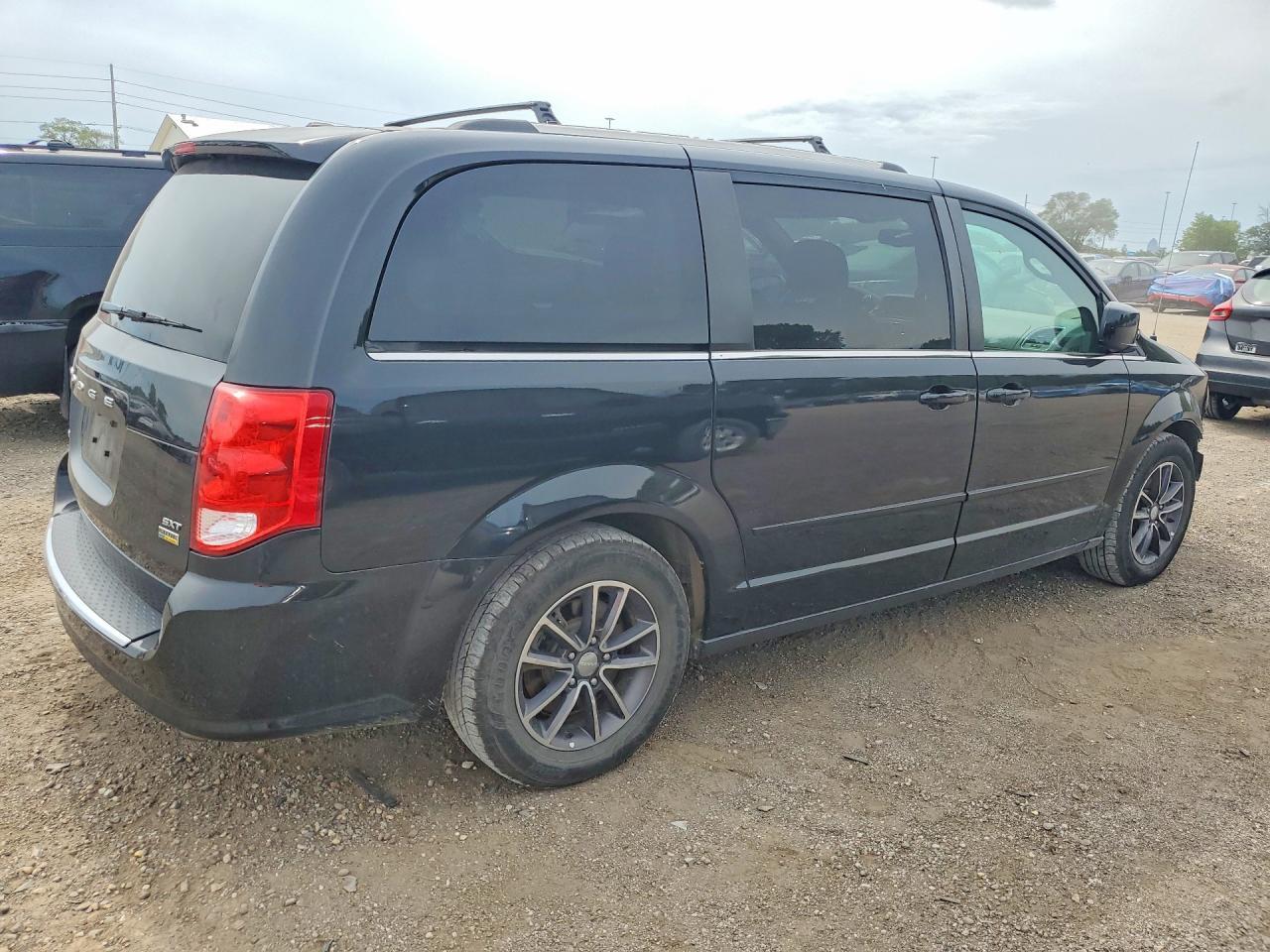 2017 Dodge Grand Caravan Sxt - zdjęcie 3