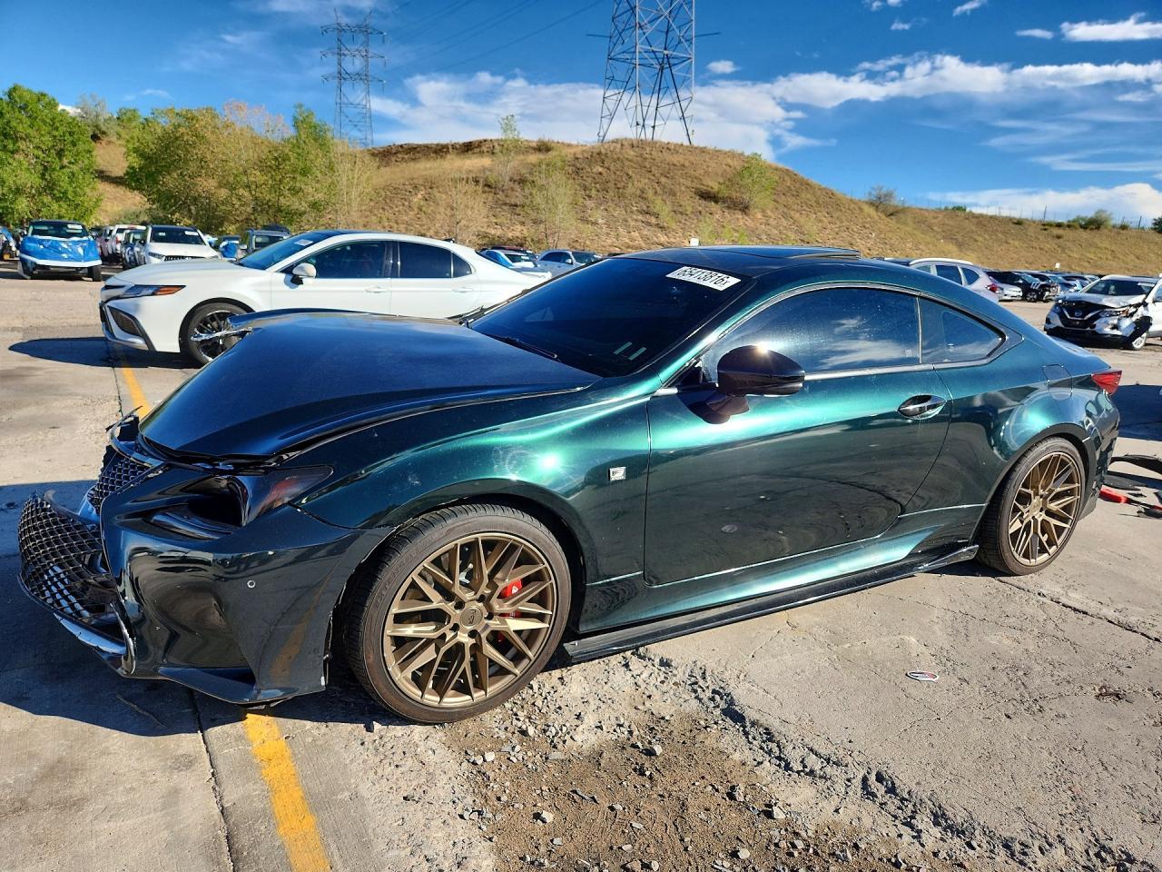 2017 Lexus Rc 200T - zdjęcie główne