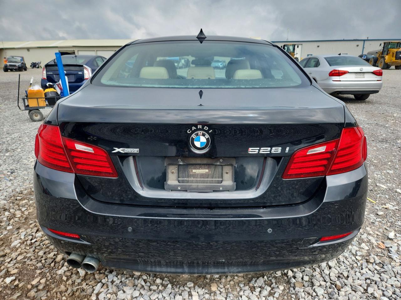 2016 BMW 528 Xi - zdjęcie 6