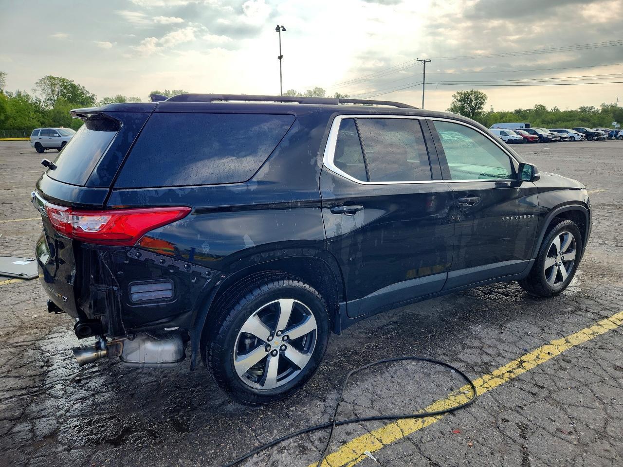 2019 Chevrolet Traverse Lt - zdjęcie 3