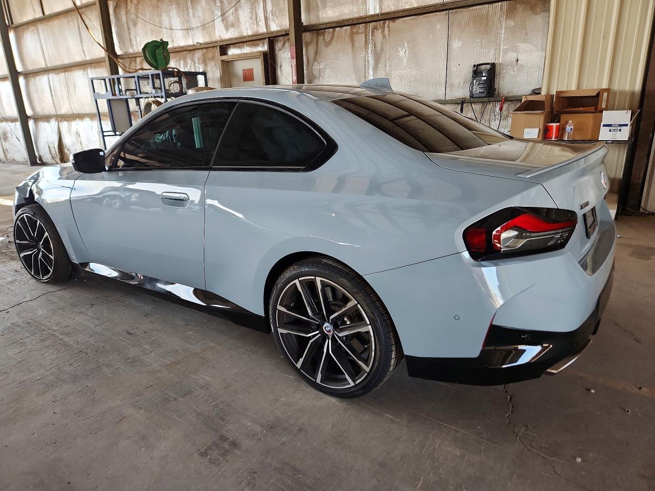2022 BMW M240Xi - zdjęcie 2