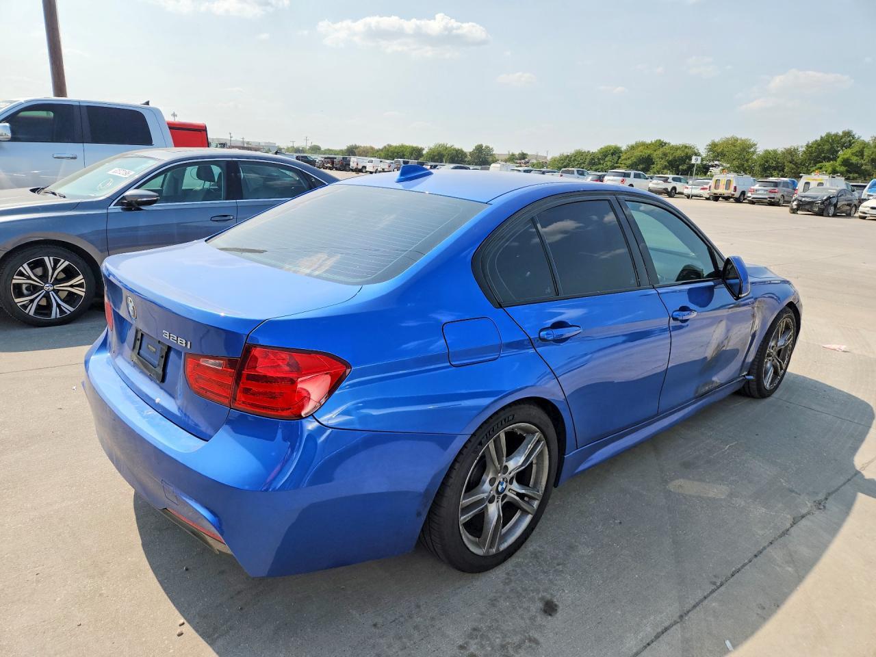 2013 BMW 328 I - zdjęcie 3