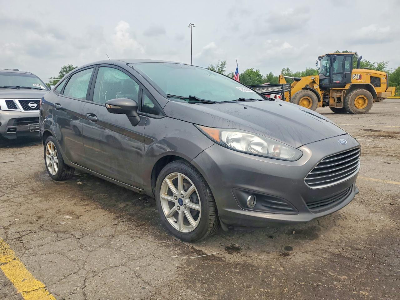 2017 Ford Fiesta Se - zdjęcie 4