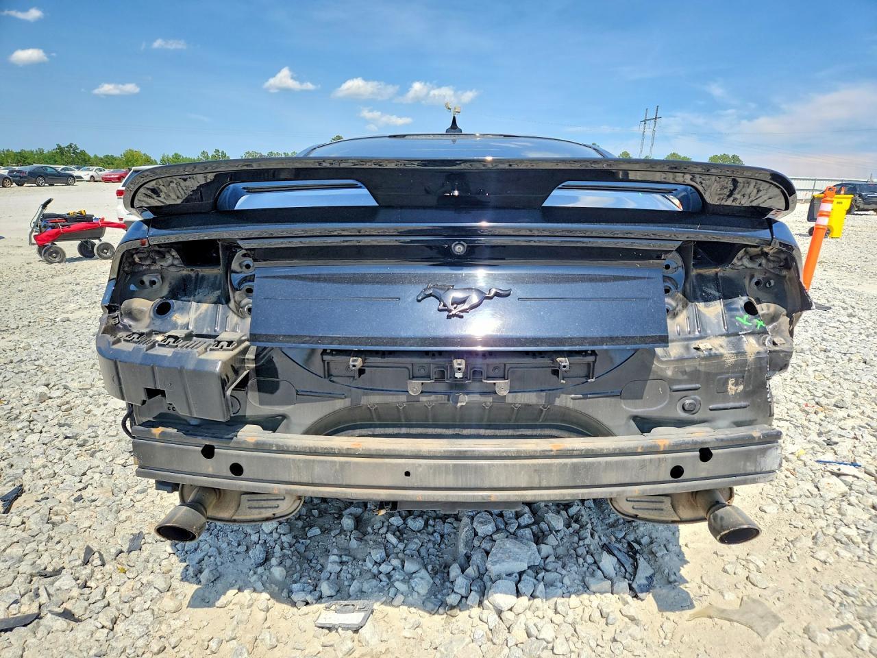 2021 Ford Mustang - zdjęcie 6