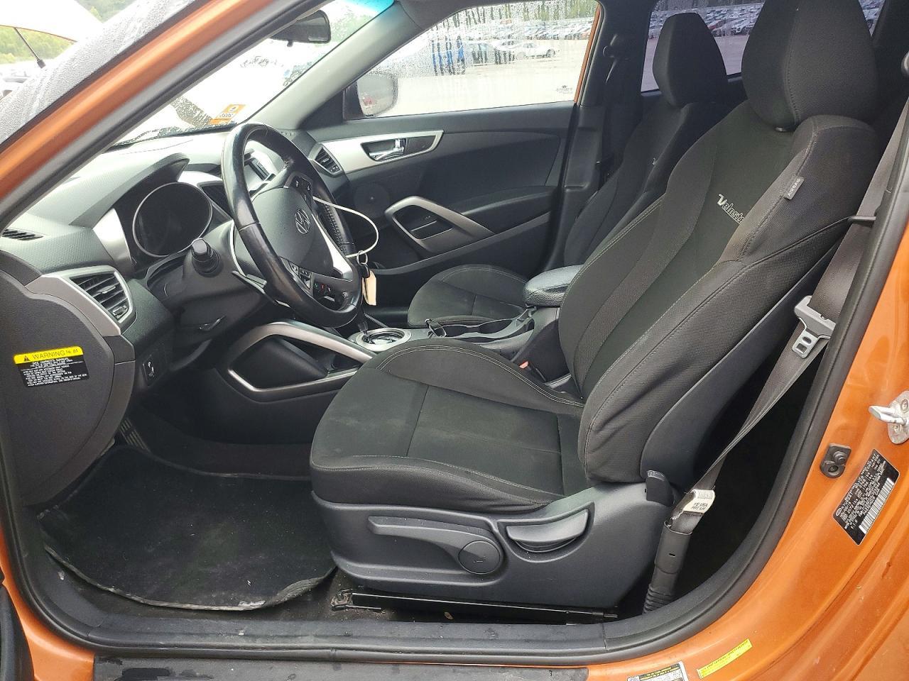 2017 Hyundai Veloster Base - zdjęcie 7