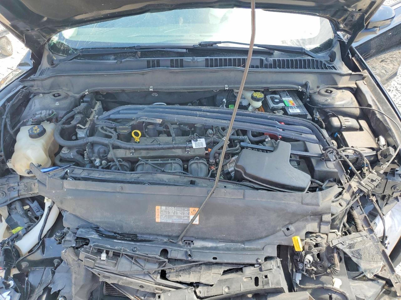 2015 Ford Fusion S - zdjęcie 11
