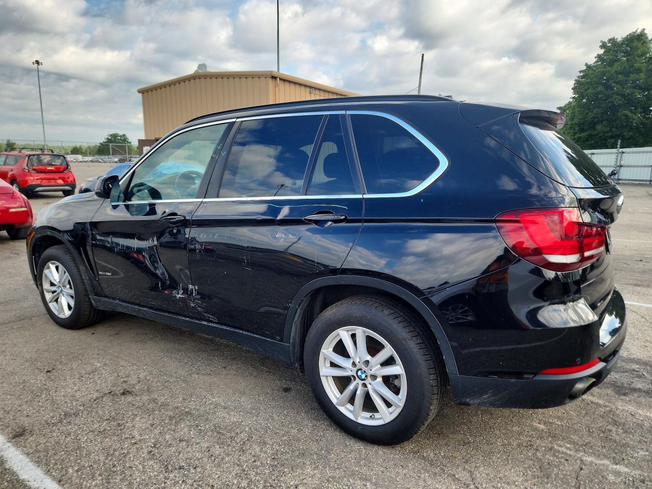 2015 BMW X5 xDrive35I - zdjęcie 2