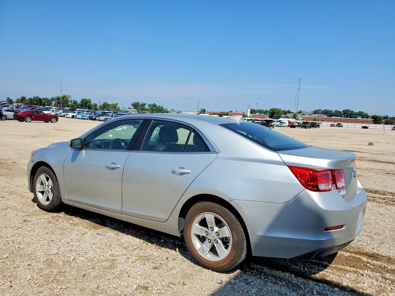 2016 Chevrolet Malibu Limited Lt - zdjęcie 2