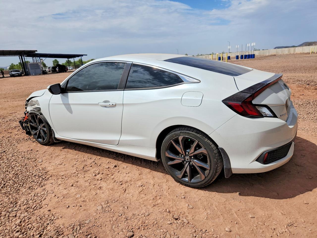 2020 Honda Civic Sport - zdjęcie 2