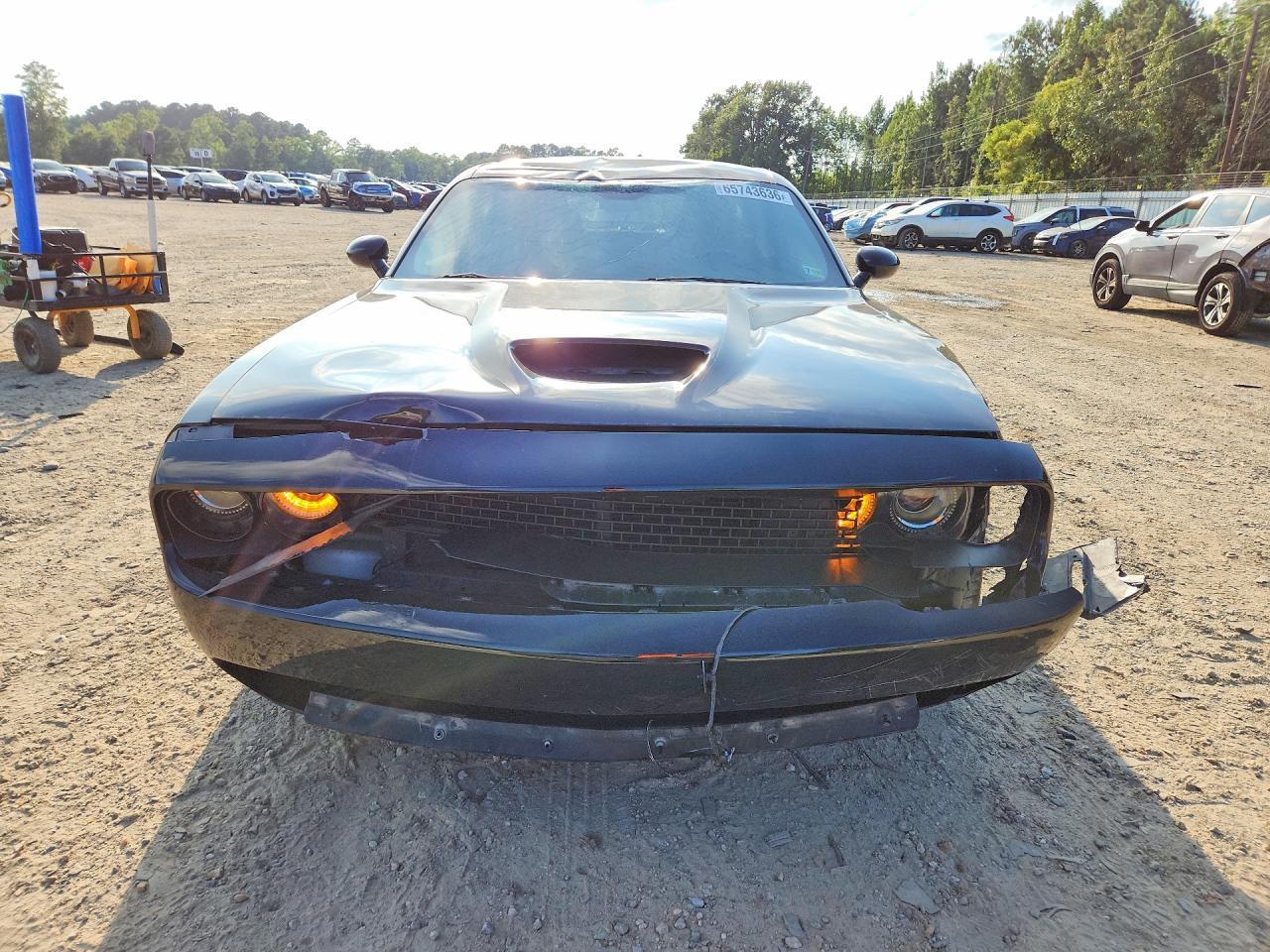 2019 Dodge Challenger R/T - zdjęcie 5