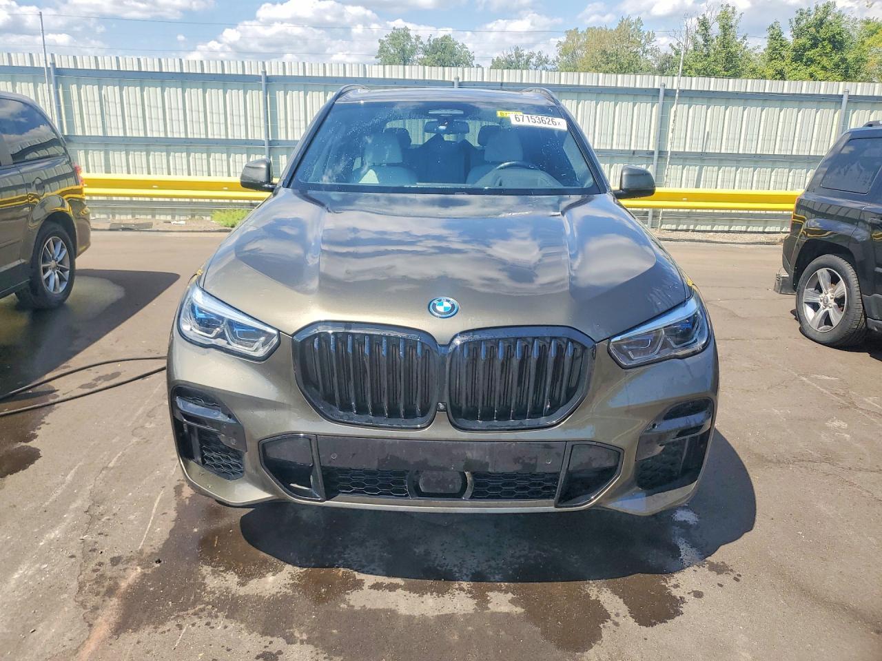 2023 BMW X5 xDrive45E - zdjęcie 5