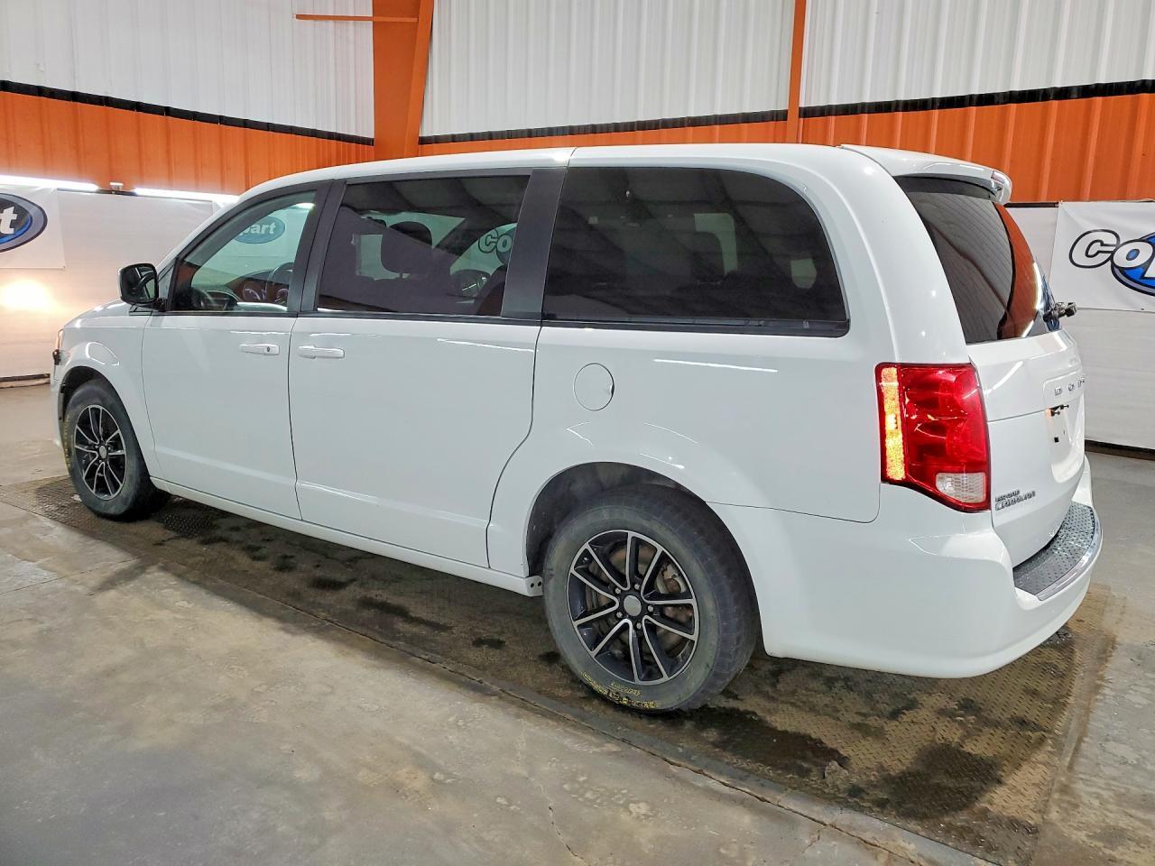 2019 Dodge Grand Caravan Gt - zdjęcie 2