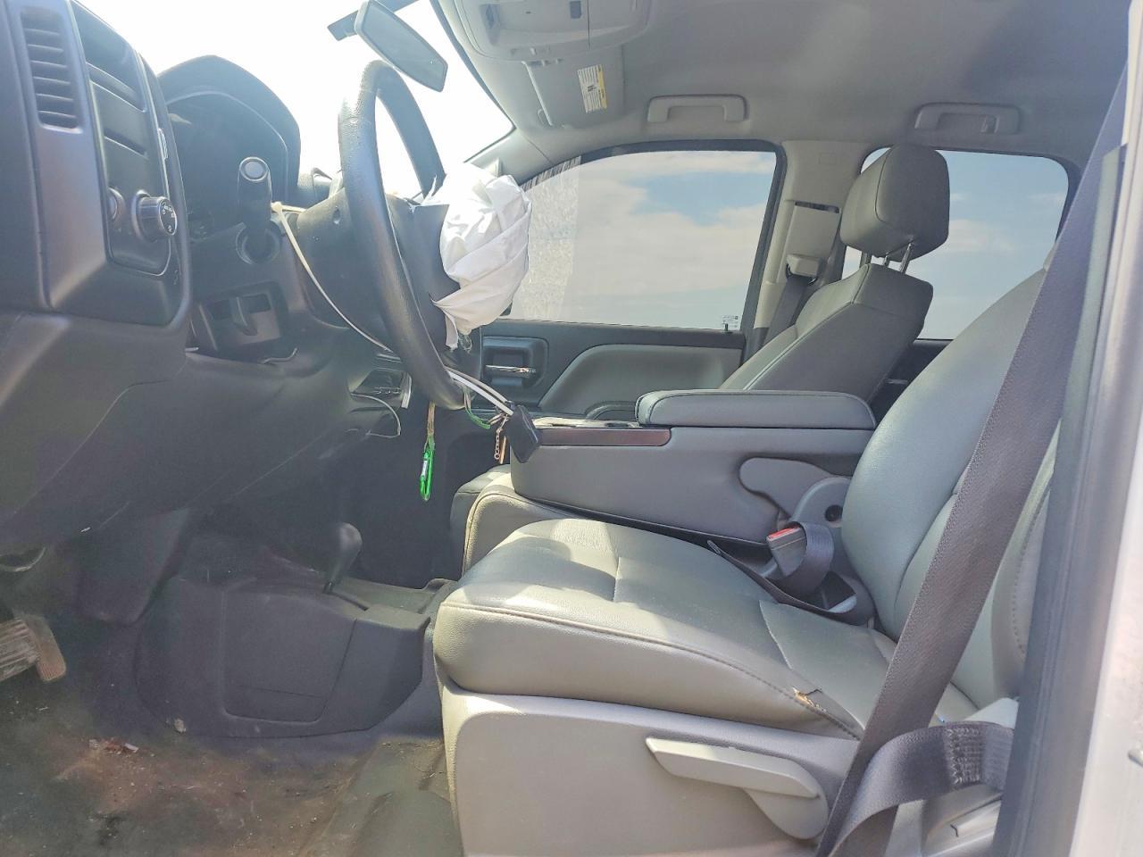 2018 Chevrolet Silverado K1500 - zdjęcie 7
