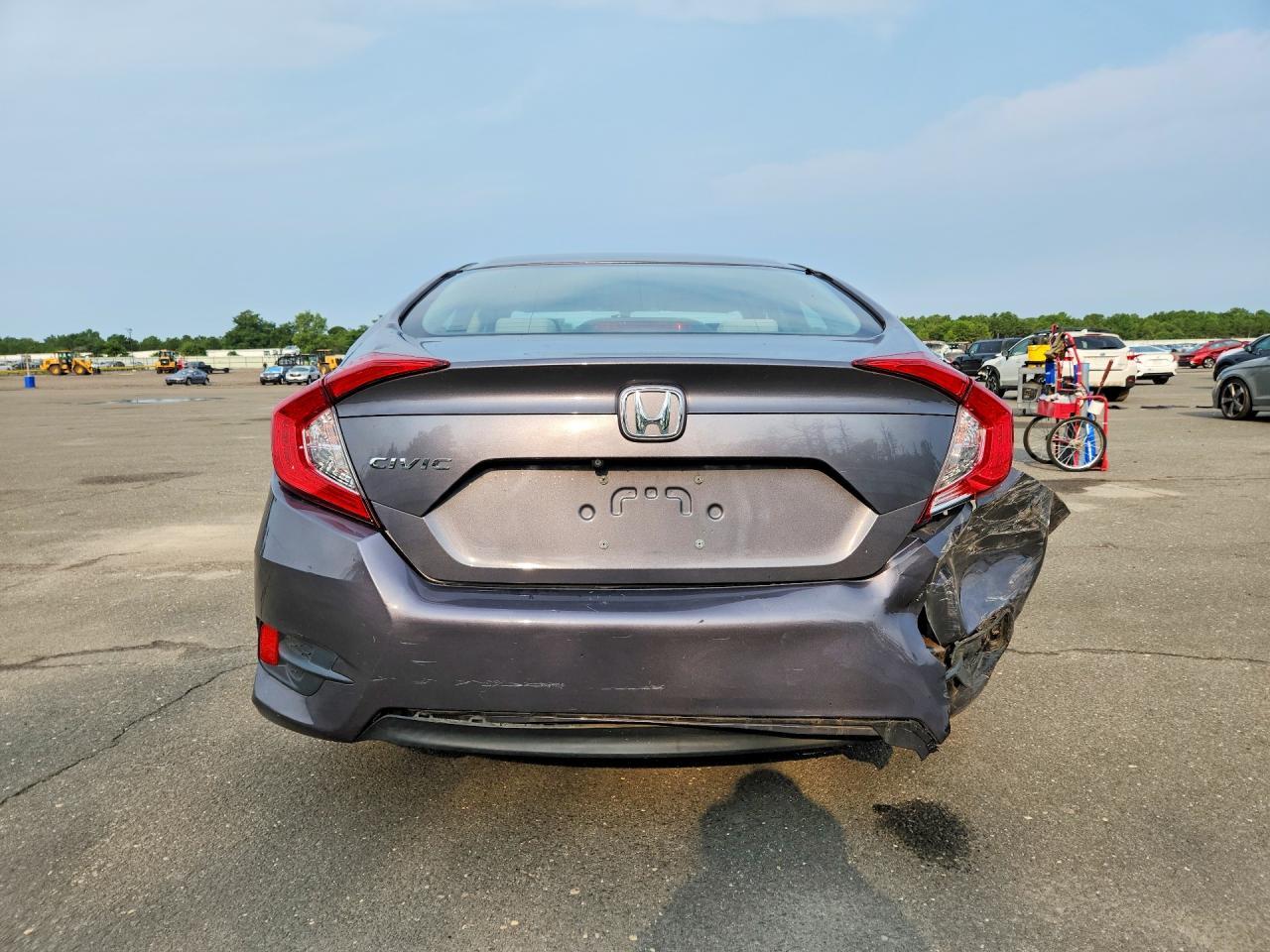 2018 Honda Civic Lx - zdjęcie 6