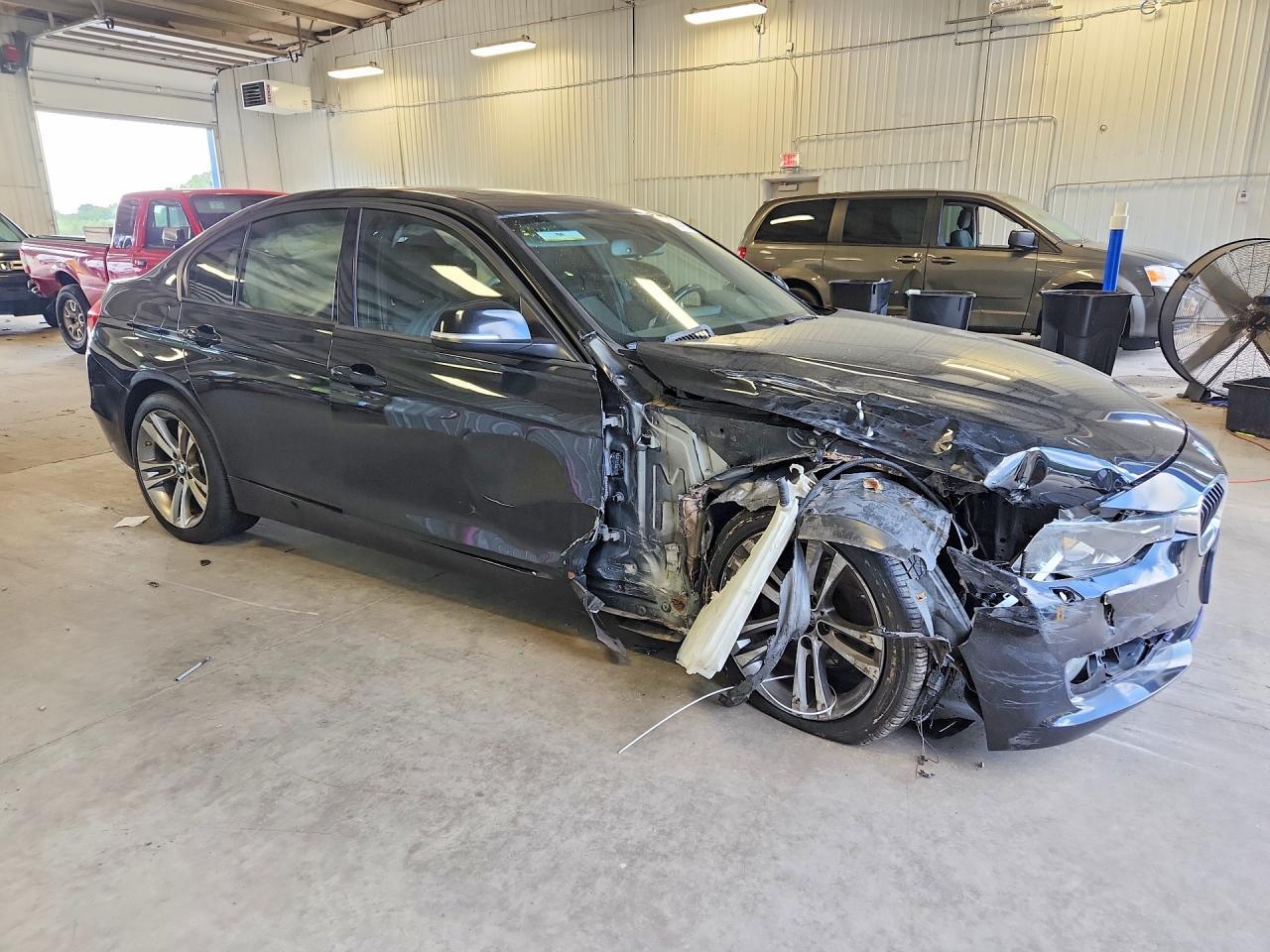 2013 BMW Seria 3 328i - zdjęcie 4