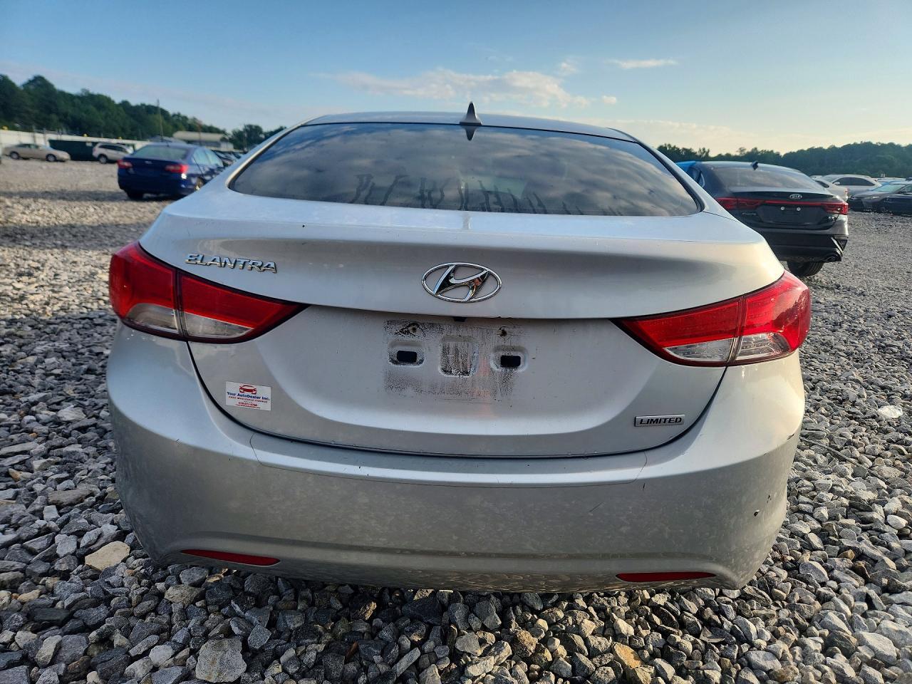 2013 Hyundai Elantra Limited - zdjęcie 6