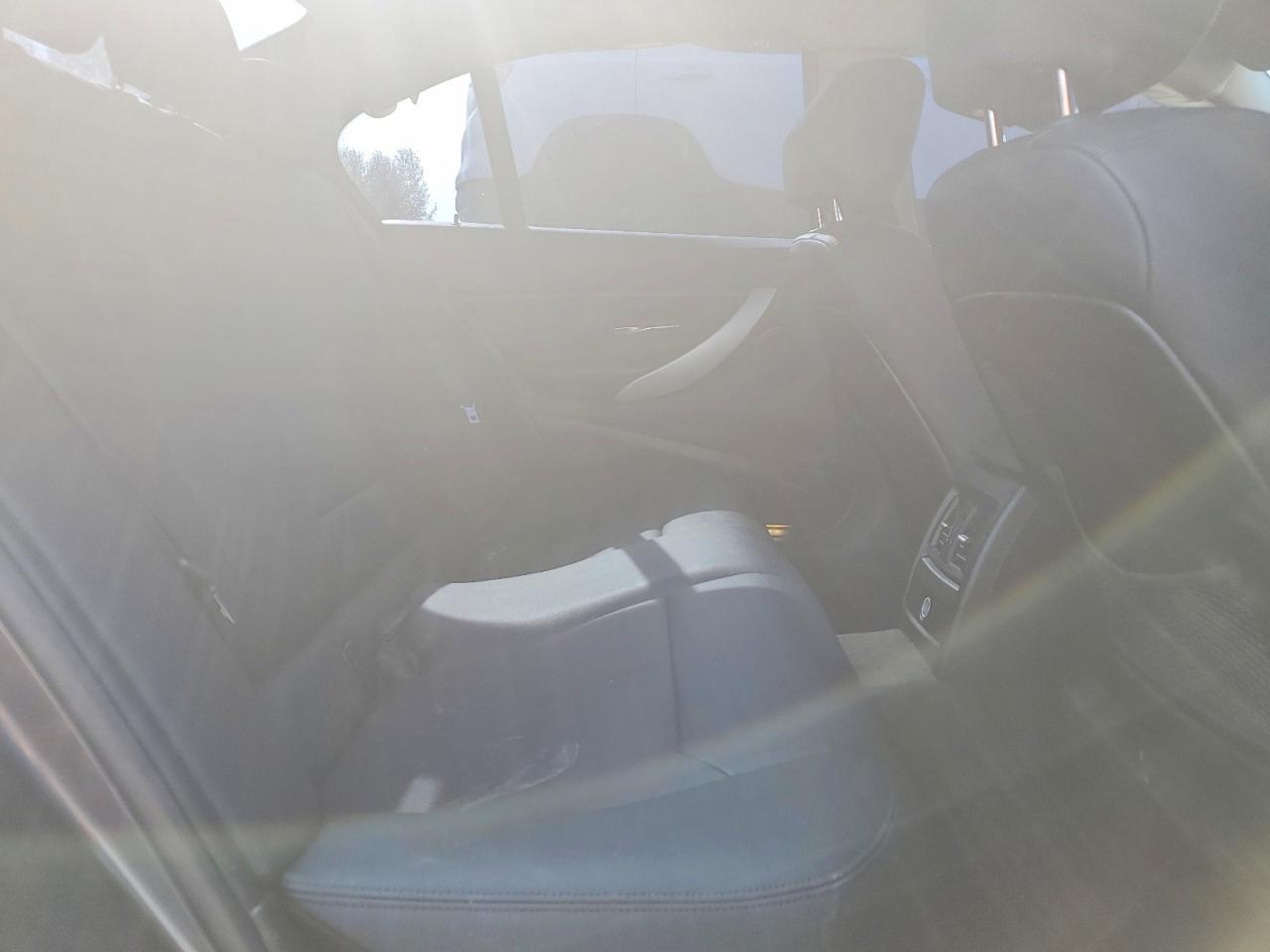 2013 BMW 328 I - zdjęcie 10