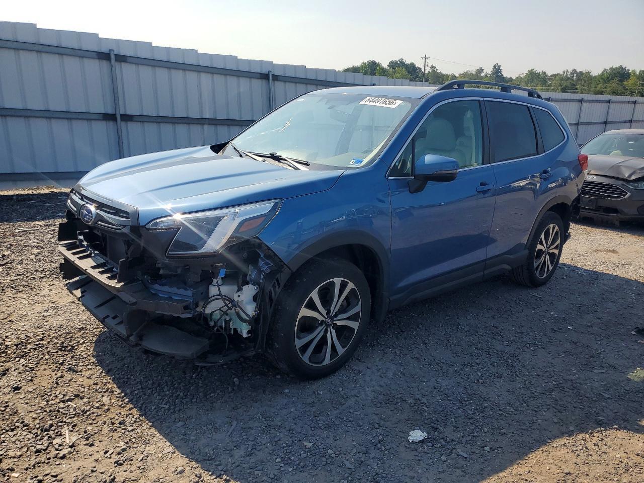 2024 Subaru Forester Limited - zdjęcie główne