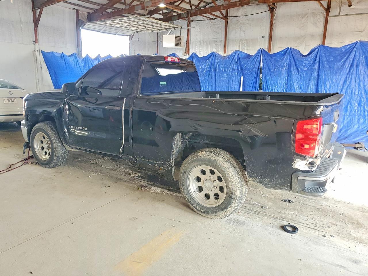 2014 Chevrolet Silverado C1500 - zdjęcie 2