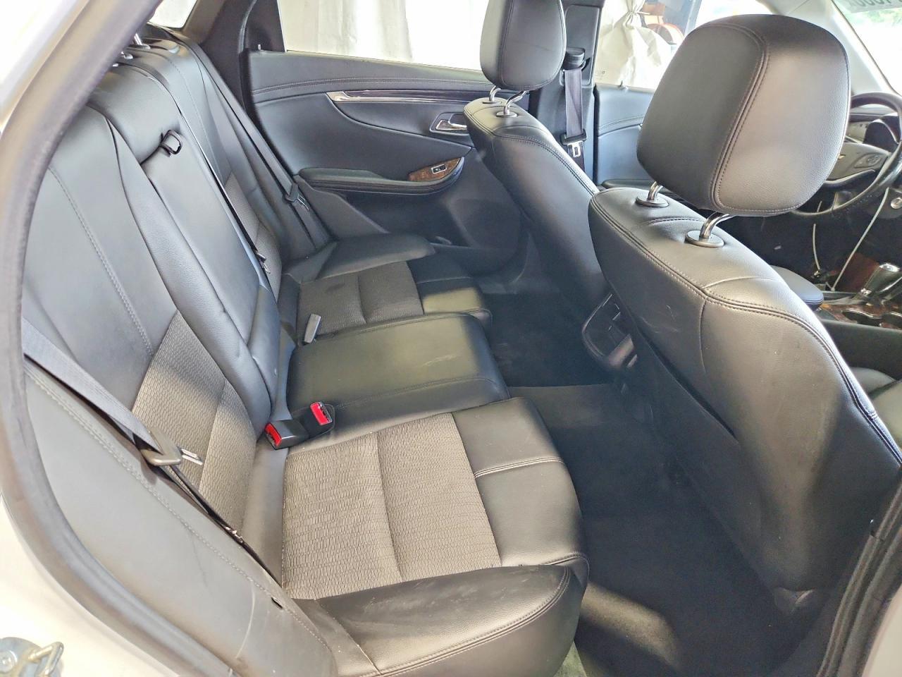 2015 Chevrolet Impala Lt - zdjęcie 10