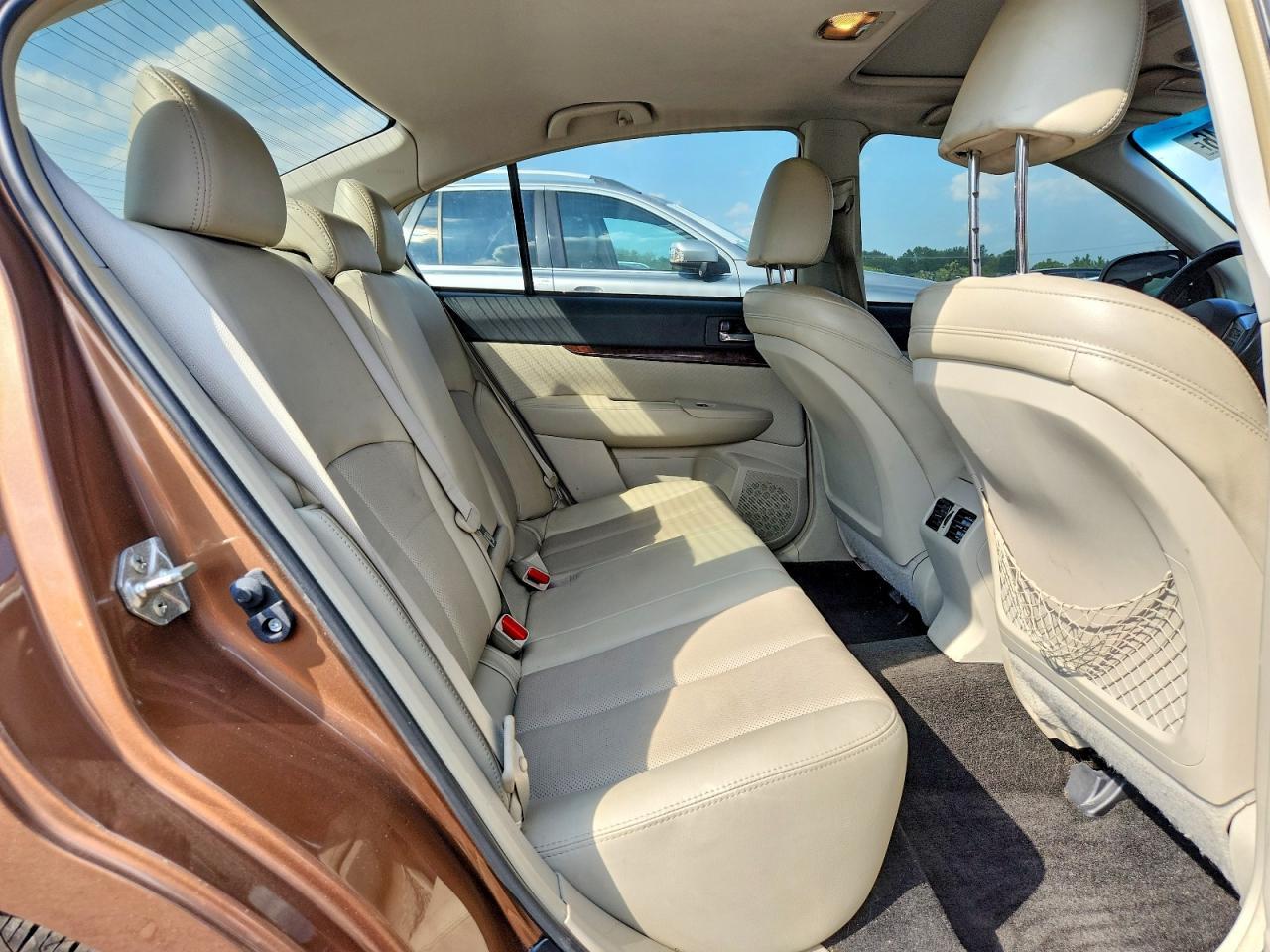 2013 Subaru Legacy 2.5I Limited - zdjęcie 10