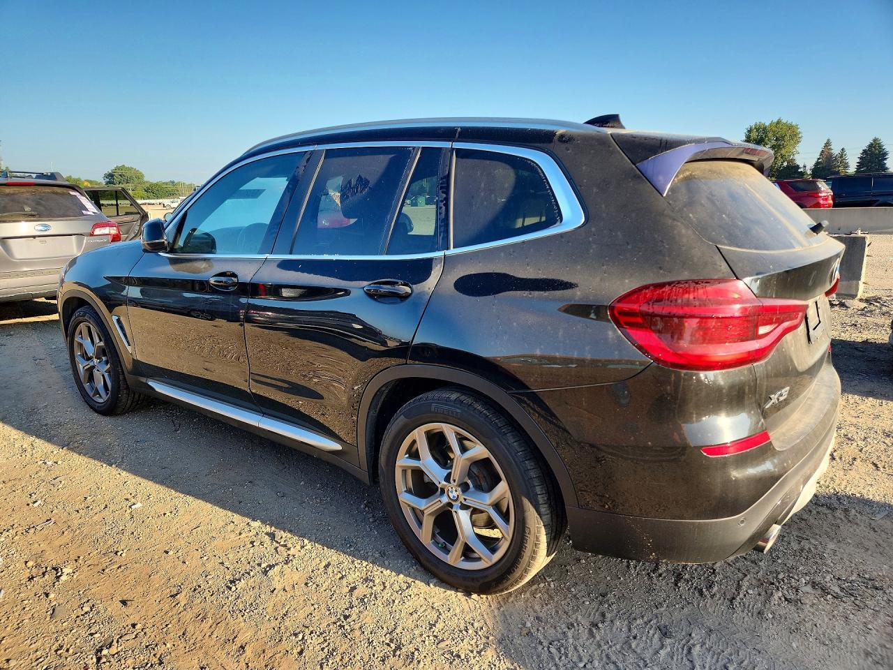 2020 BMW X3 xDrive30I - zdjęcie 2