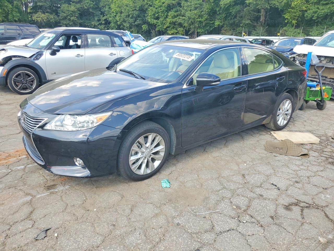 2015 Lexus Es 300H - zdjęcie główne
