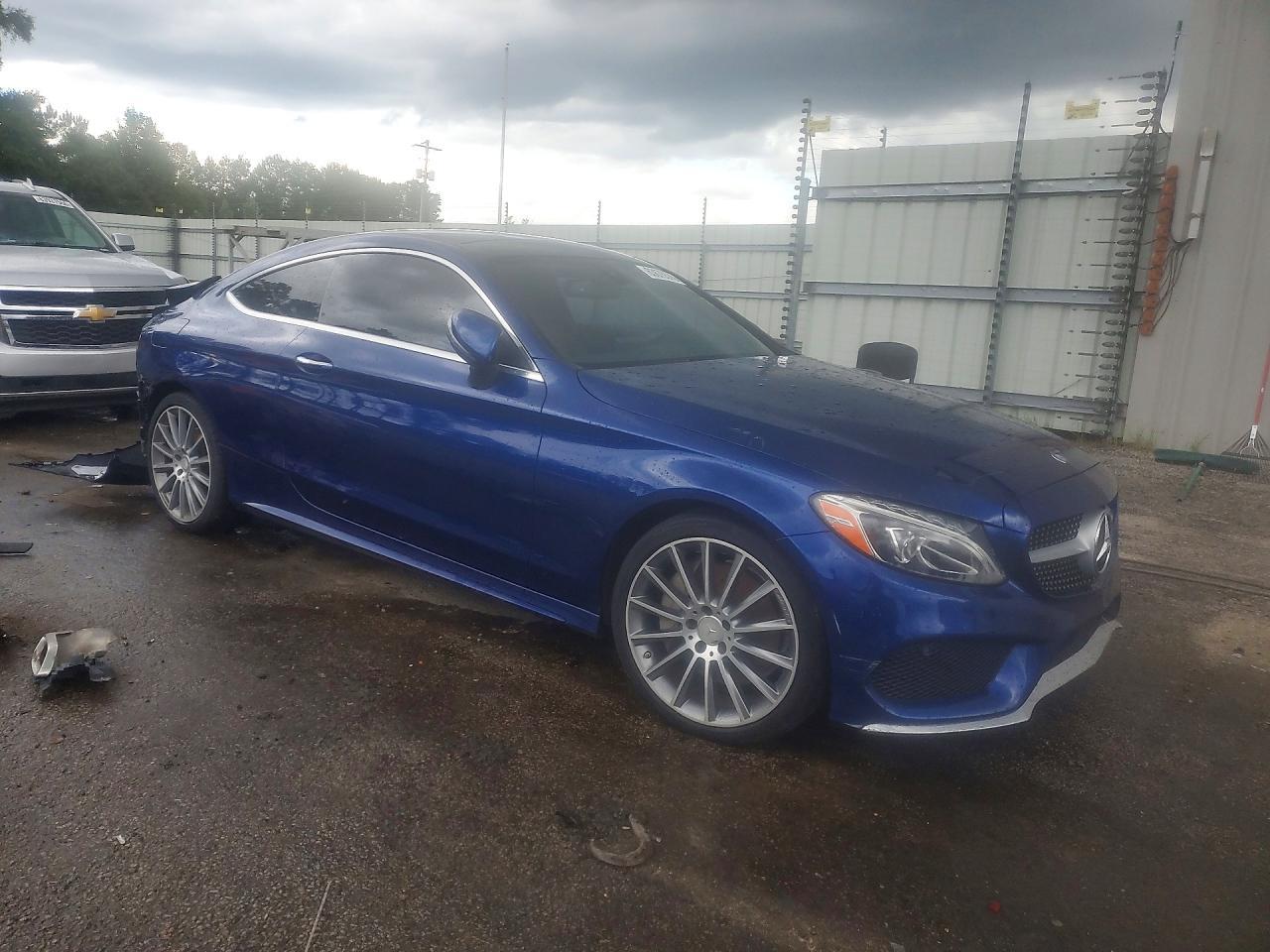 2017 Mercedes-Benz C 300 - zdjęcie 4