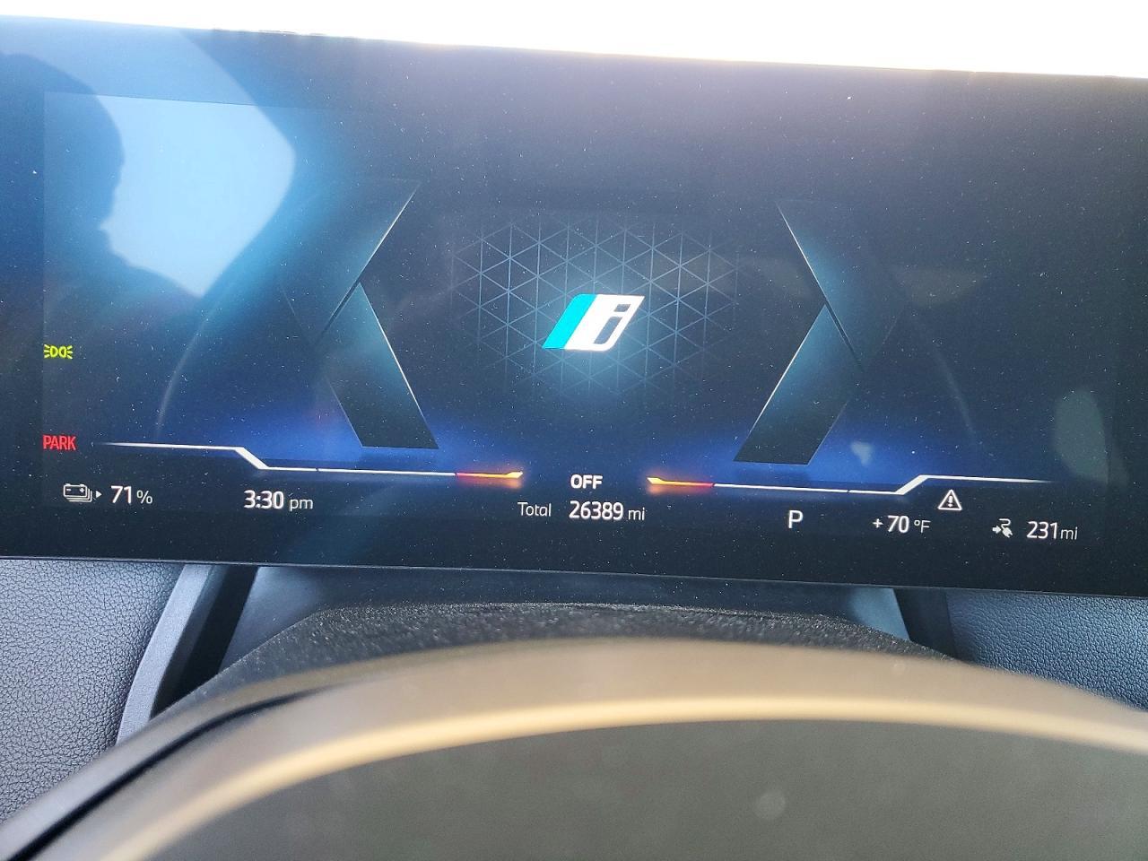 2024 BMW Ix xDrive50 - zdjęcie 9