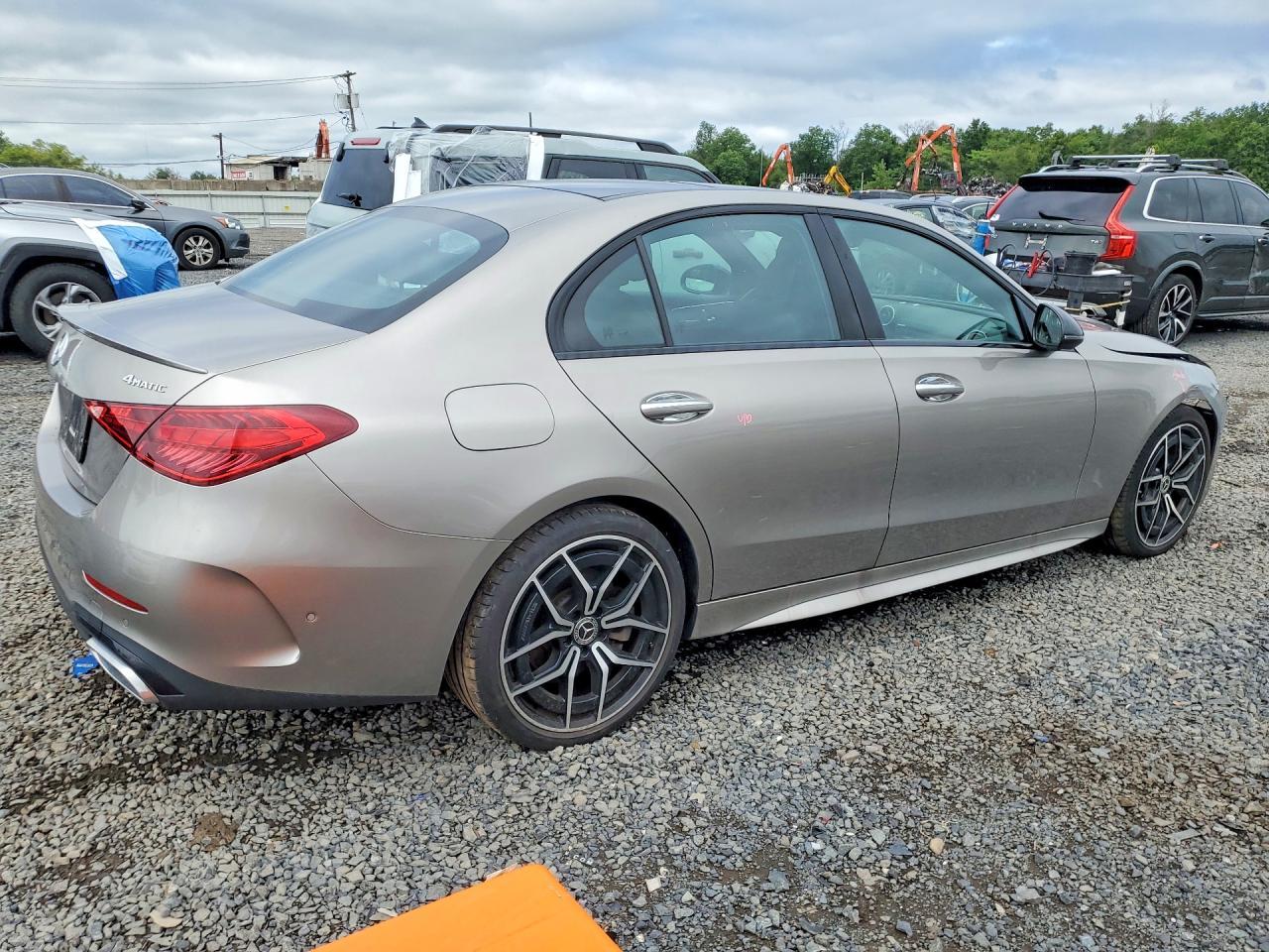 2024 Mercedes-Benz C 300 4Matic - zdjęcie 3