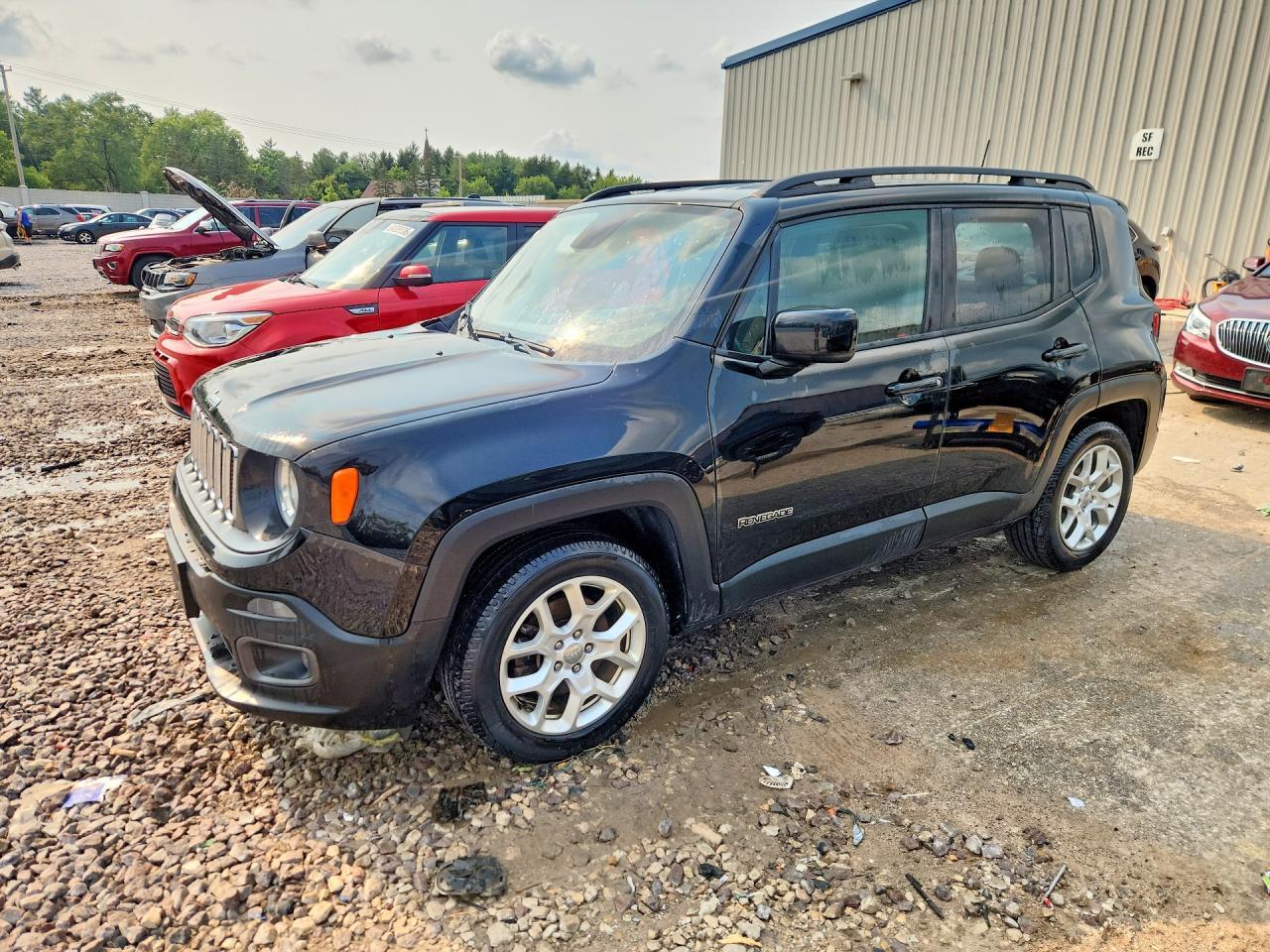 2018 Jeep Renegade Latitude - zdjęcie główne