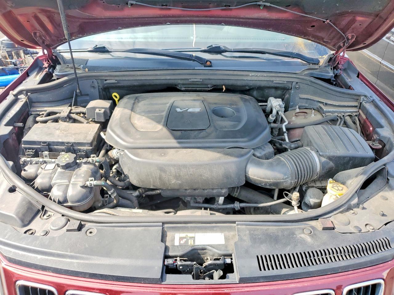 2016 Jeep Grand Cherokee Laredo - zdjęcie 12