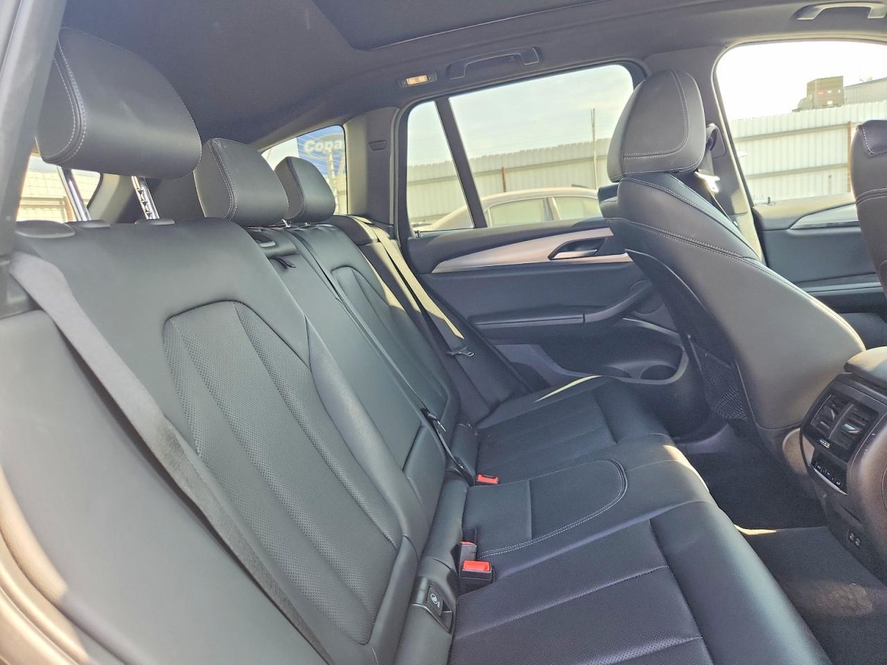 2023 BMW X3 Sdrive30I - zdjęcie 11