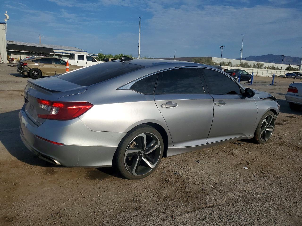 2022 Honda Accord Sport - zdjęcie 3