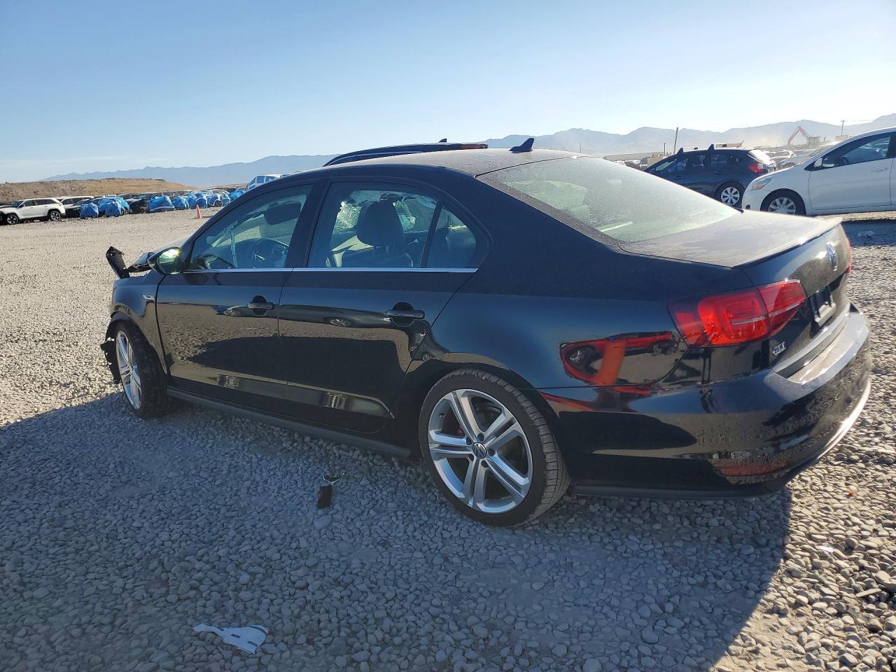 2016 Volkswagen Jetta Gli - zdjęcie 2