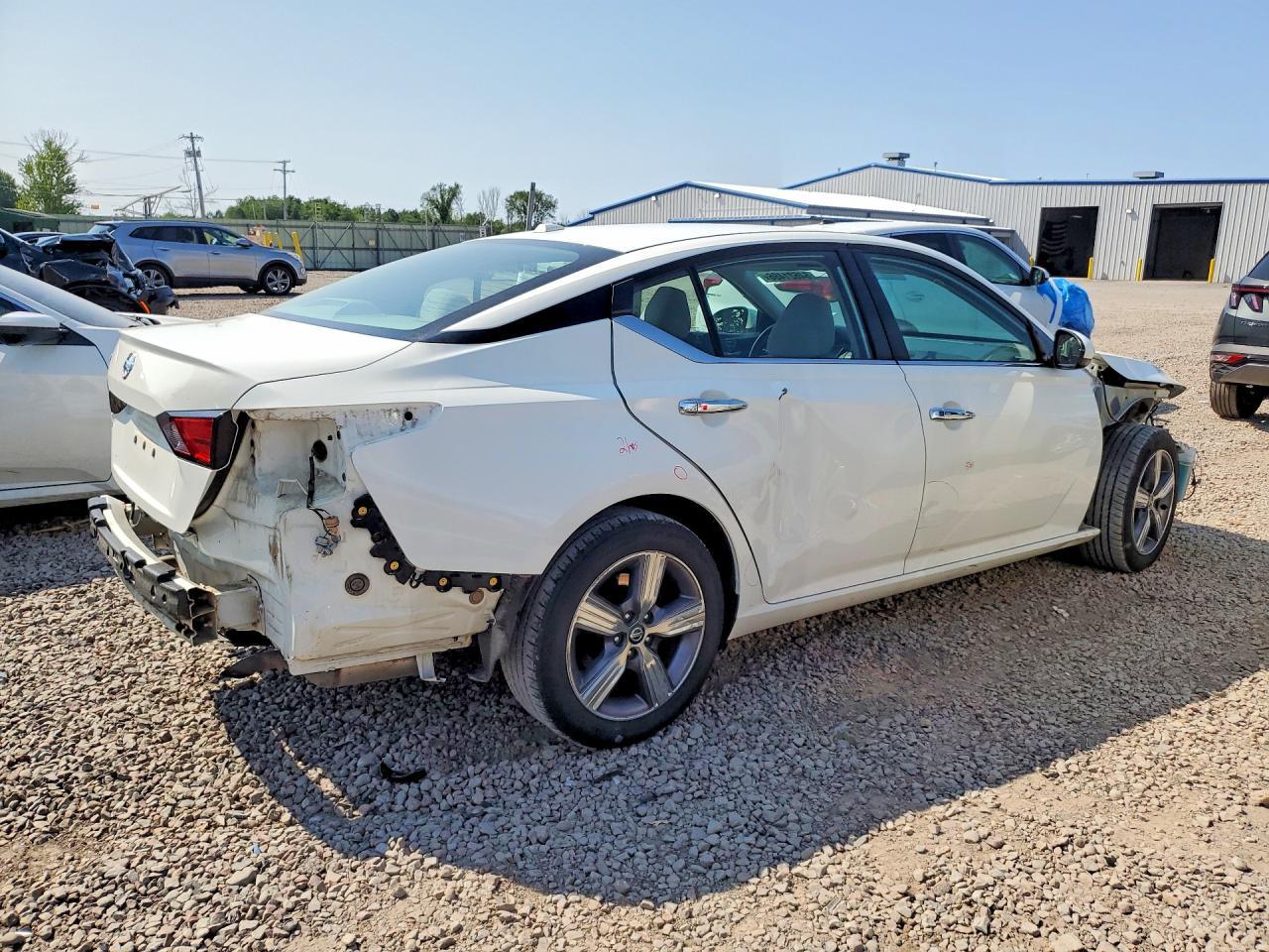 2019 Nissan Altima S - zdjęcie 3
