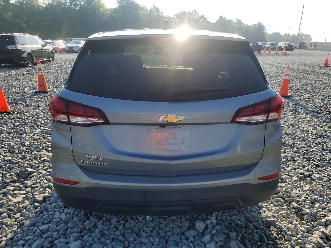2024 Chevrolet Equinox Ls - zdjęcie 6
