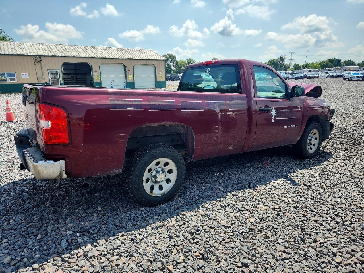 2013 Chevrolet Silverado C1500 - zdjęcie 3
