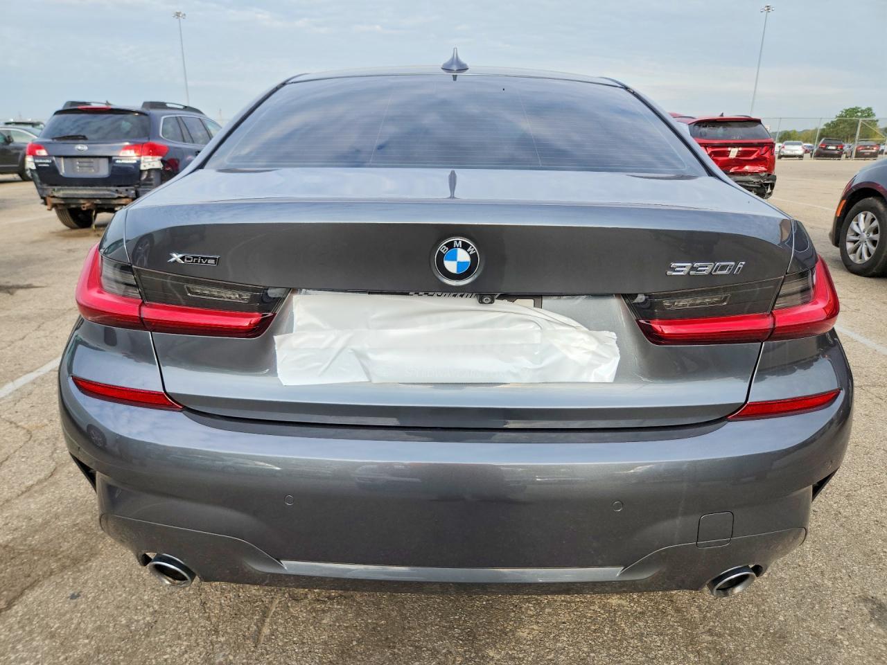 2019 BMW Seria 3 330i - zdjęcie 6