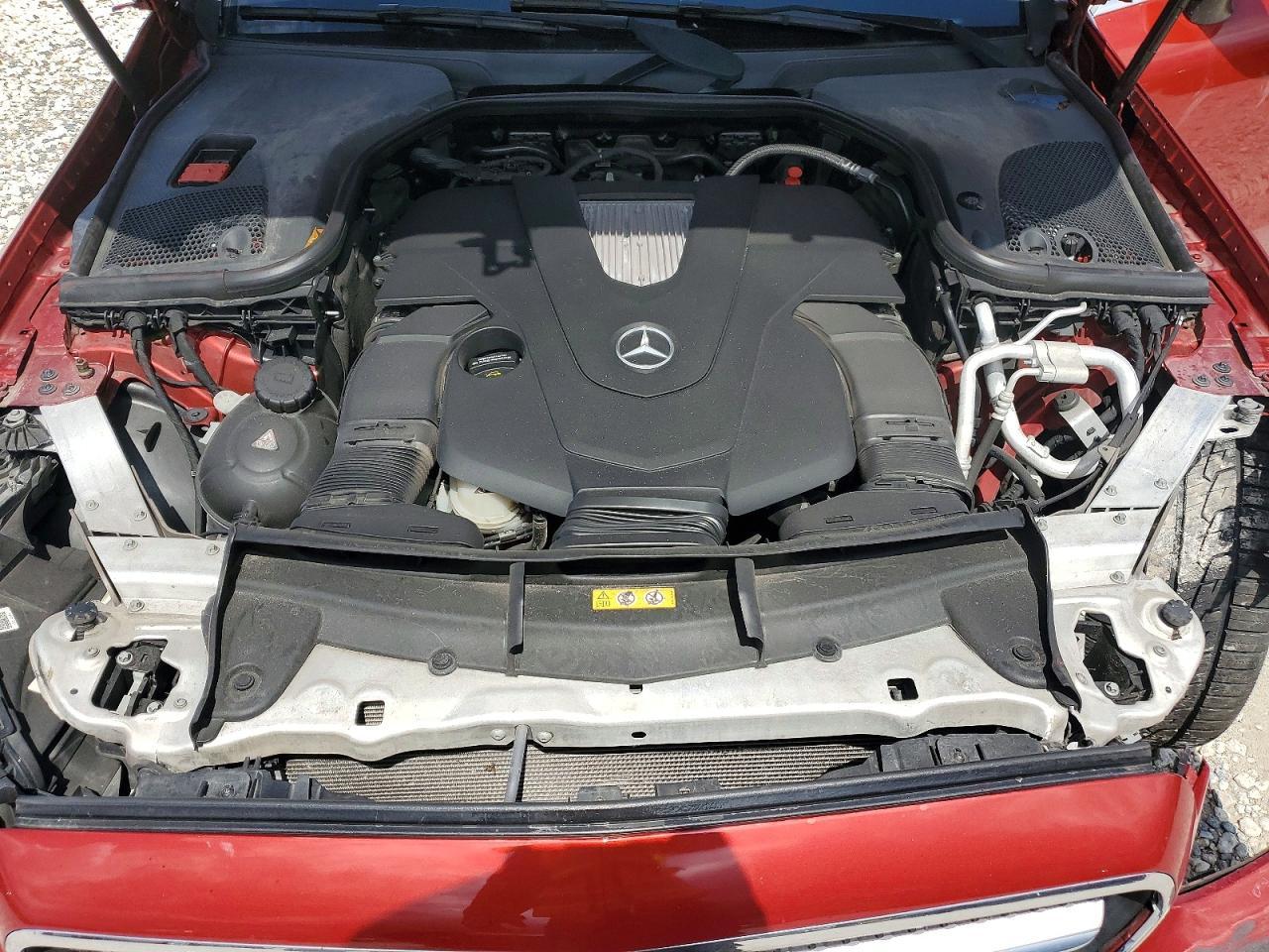 2018 Mercedes-Benz E 400 - zdjęcie 11