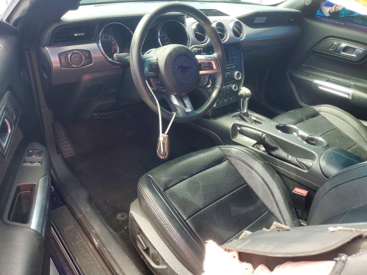 2015 Ford Mustang - zdjęcie 8