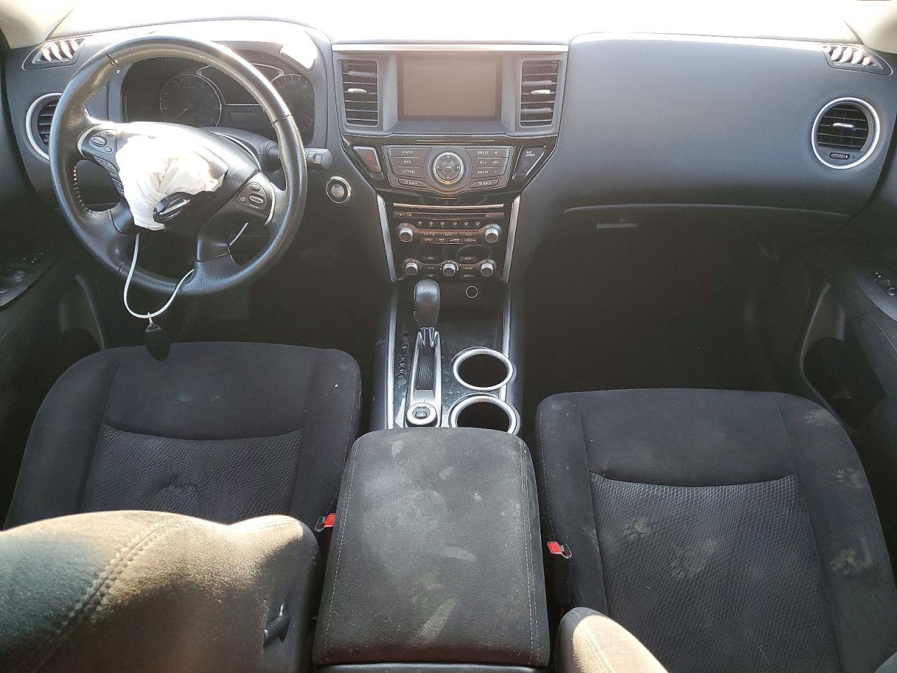 2015 Nissan Pathfinder Sv - zdjęcie 8