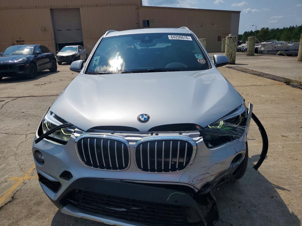 2017 BMW X1 xDrive28I - zdjęcie 5